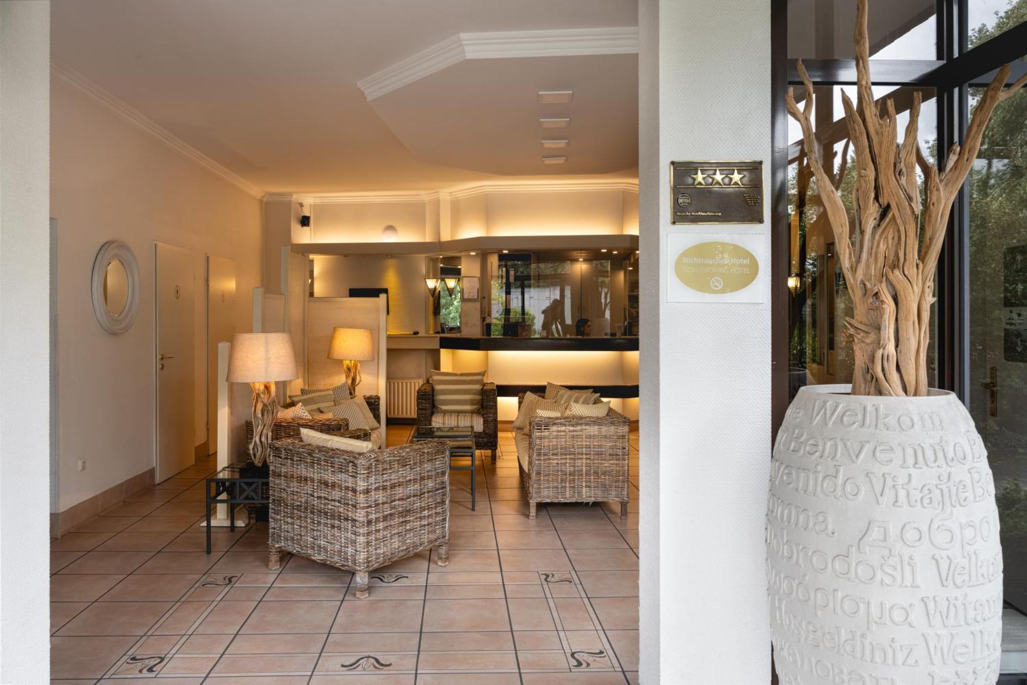 Hotel Astra Ντίσελντορφ Εξωτερικό φωτογραφία