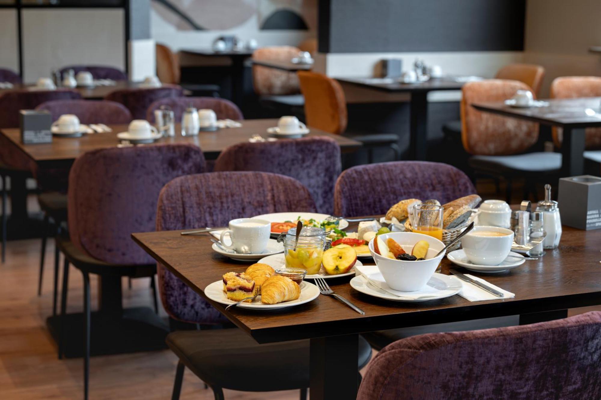 Hotel Astra Ντίσελντορφ Εξωτερικό φωτογραφία