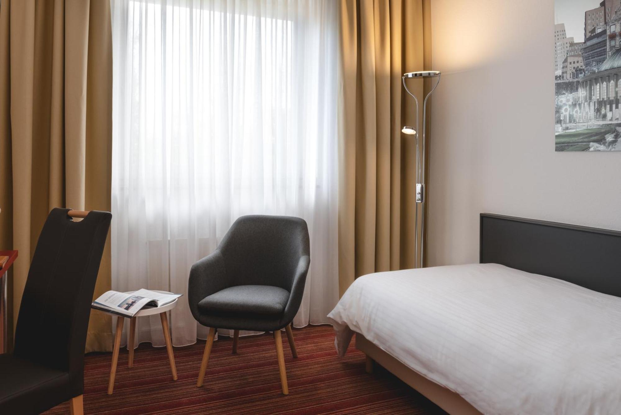 Hotel Astra Ντίσελντορφ Εξωτερικό φωτογραφία